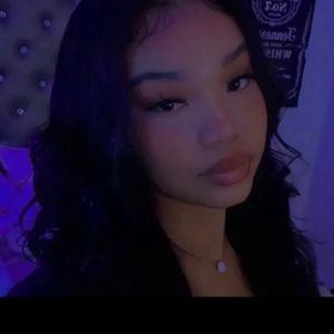 Meet your Posher, Jasmine